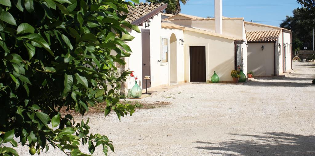 L'Antico Trappeto Holiday Home โนโต ภายนอก รูปภาพ